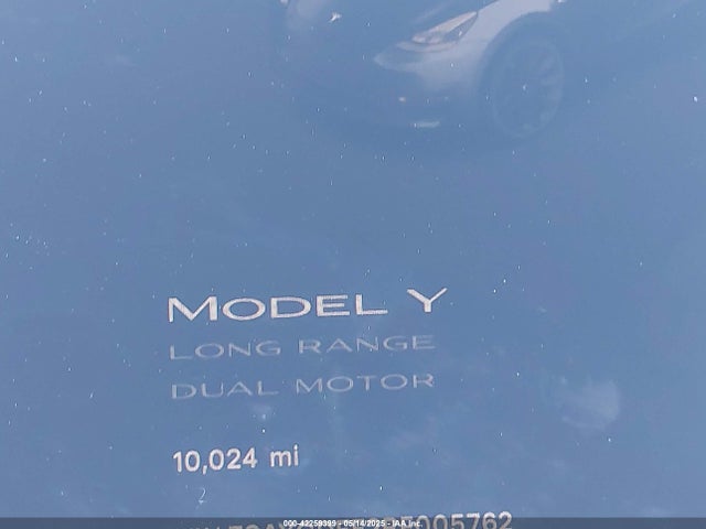Tesla Model Y 2024 7SAYGDEE2RF005762 Image 15