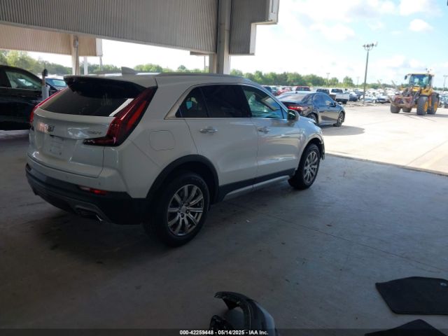 2019 CADILLAC XT4 1GYFZCR49KF142039 Photo 3