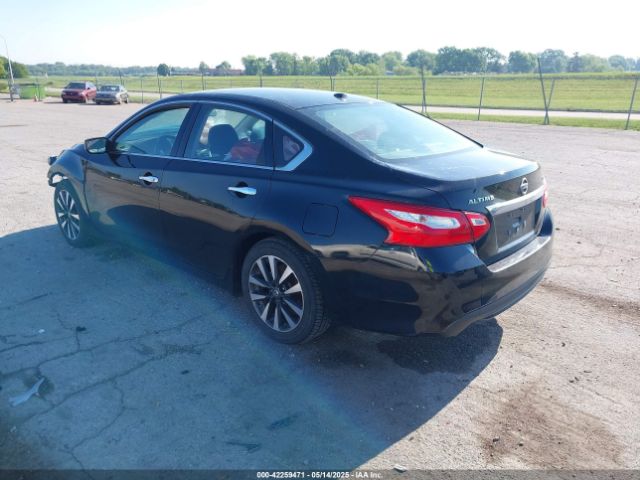 2017 NISSAN ALTIMA 1N4AL3AP2HC166996 Photo 2