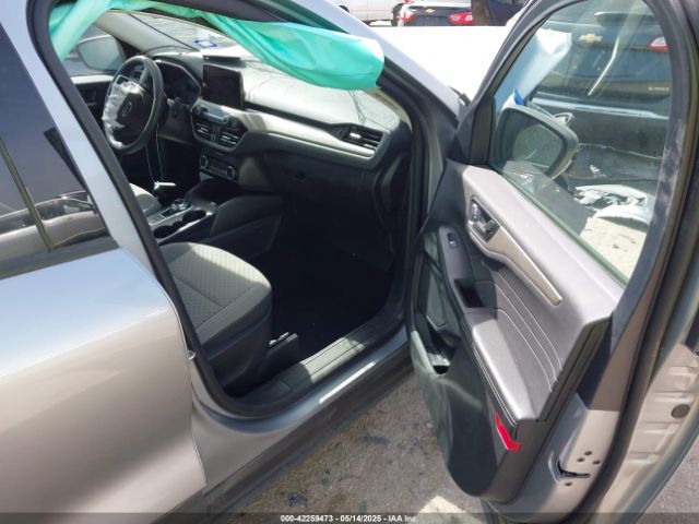 2022 FORD ESCAPE 1FMCU0G6XNUC01282 Photo 4