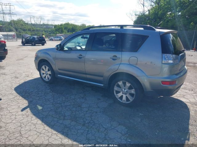 2013 MITSUBISHI OUTLANDER JA4JT3AW3DU020395 Photo 2