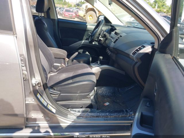 2013 MITSUBISHI OUTLANDER JA4JT3AW3DU020395 Photo 4