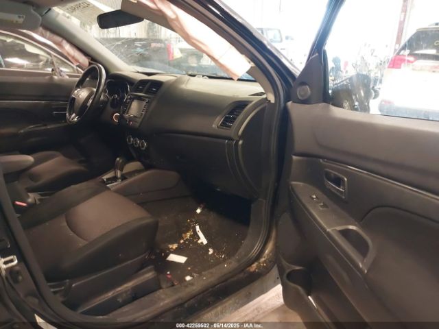 2018 MITSUBISHI OUTLANDER SPORT JA4AR3AU0JZ028482 Photo 4