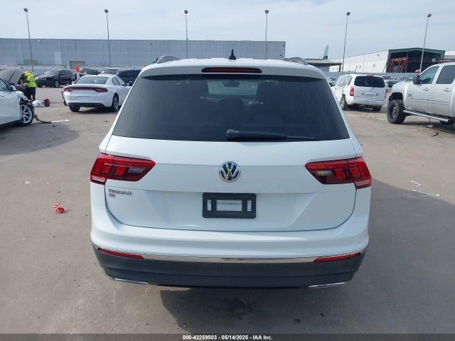 Volkswagen Tiguan 2021 3VV3B7AX7MM065332 Image 16