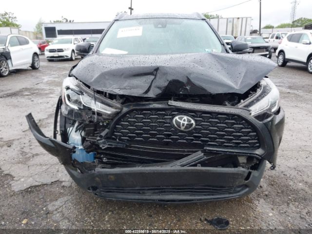 7MUCAABG8NV004527 Toyota Corolla Cross Le