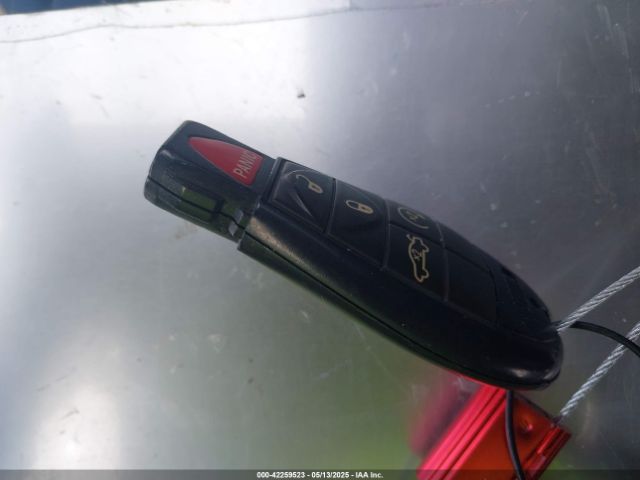 2C3CDYBT3EH185532 Dodge Challenger R/t