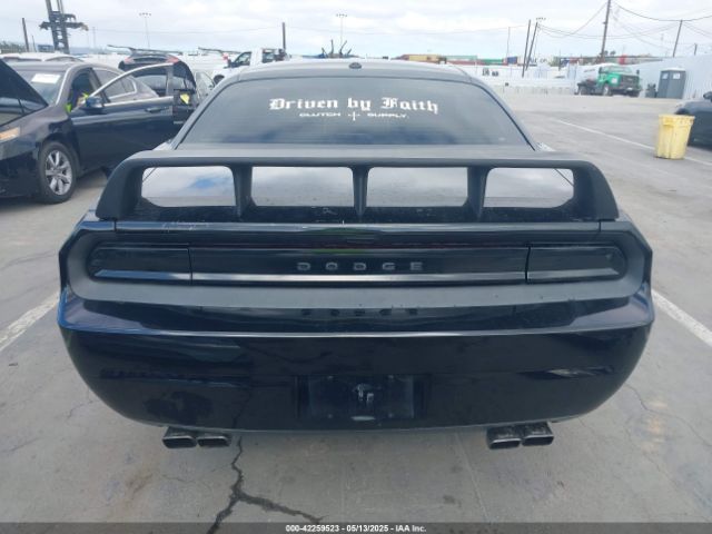 2C3CDYBT3EH185532 Dodge Challenger R/t