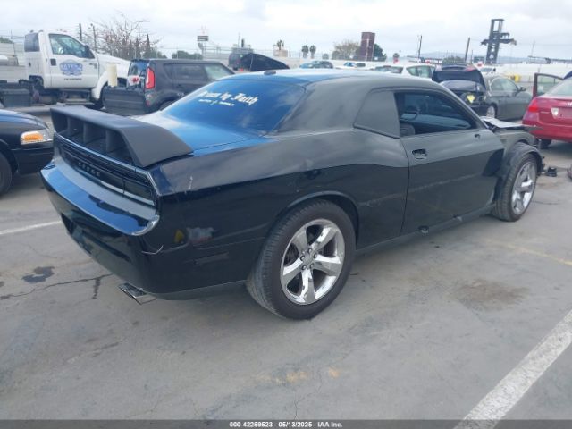 2C3CDYBT3EH185532 Dodge Challenger R/t
