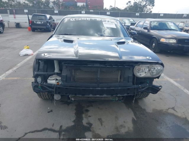 2C3CDYBT3EH185532 Dodge Challenger R/t