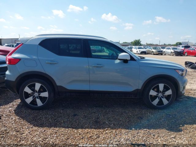 YV4162UK8K2134852 Volvo Xc40 T5 Momentum
