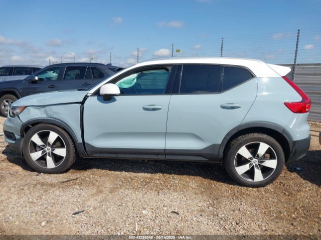 YV4162UK8K2134852 Volvo Xc40 T5 Momentum