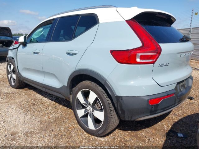 YV4162UK8K2134852 Volvo Xc40 T5 Momentum
