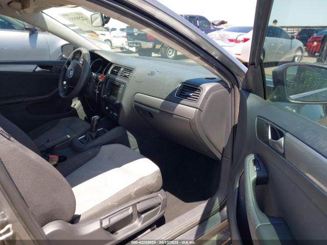 3VW2B7AJ2HM337763 Volkswagen Jetta 1.4t S