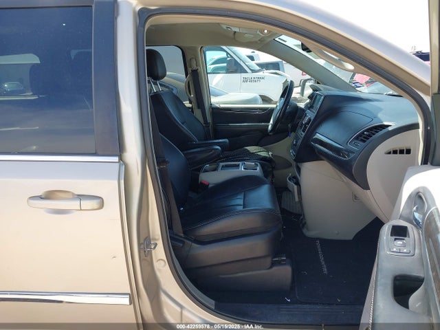 2C4RC1BG4ER359458 Chrysler Town & Country Touring