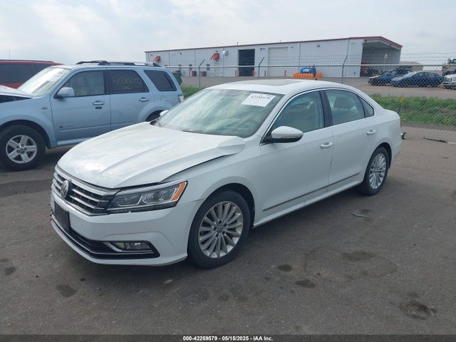 1VWBT7A31GC043995 Volkswagen Passat