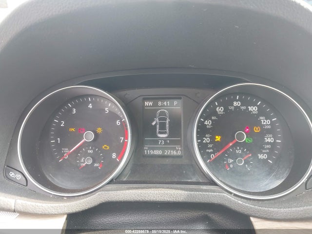 1VWBT7A31GC043995 Volkswagen Passat
