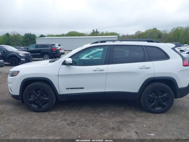 1C4PJMLB8KD320467 Jeep Cherokee Altitude 4x4
