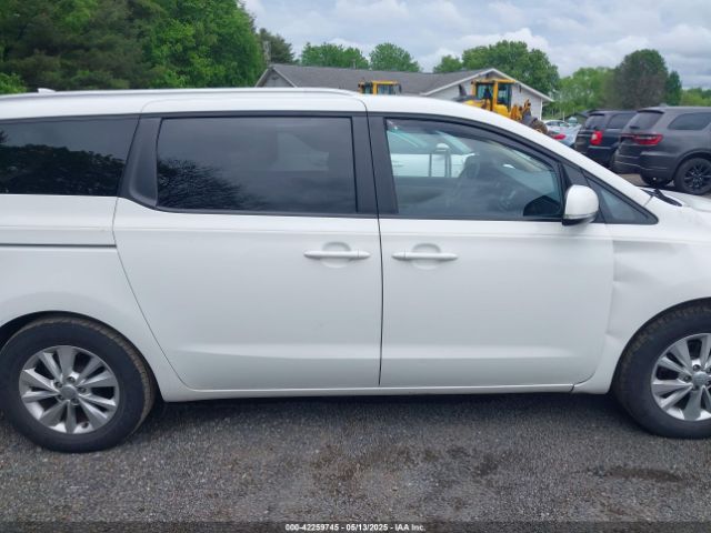 KNDMB5C1XG6164456 KIA SEDONA LX