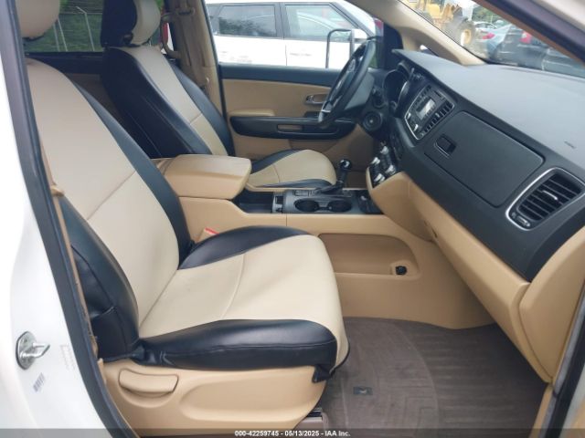 KNDMB5C1XG6164456 KIA SEDONA LX