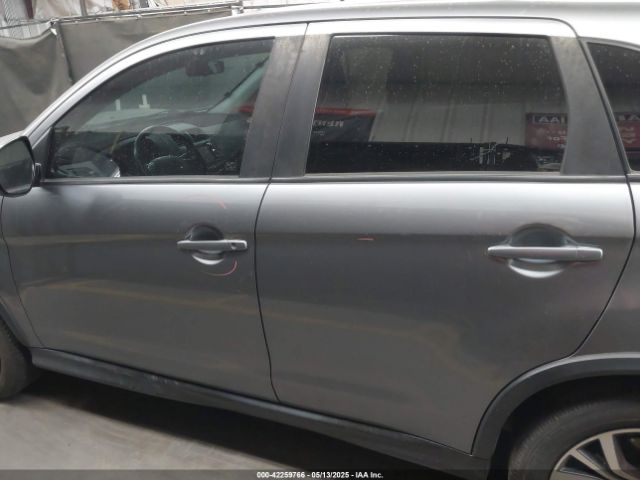 JA4AP3AU4HZ013323 Mitsubishi Outlander Sport 2.0 Es
