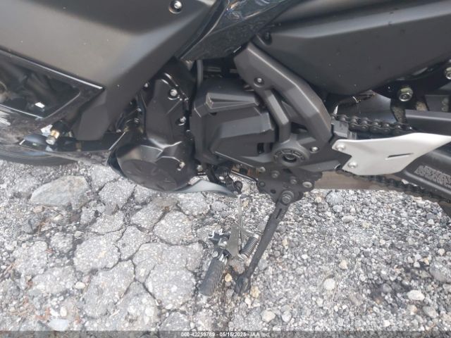 2024 KAWASAKI EX650 ML5EXER11RDAD5039 Photo 8