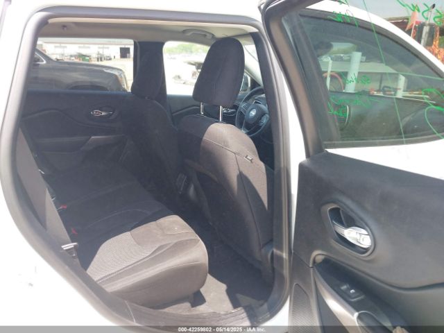 1C4PJMCB1MD171158 Jeep 2021