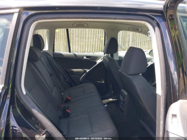 WVGAV7AX3HK043141 Volkswagen Tiguan 2.0t/2.0t S