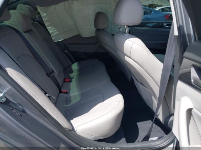 5NPE34AF2KH796733 Hyundai Sonata Limited