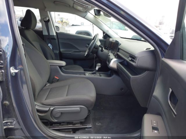 2024 HYUNDAI KONA KM8HBCABXRU097465 Photo 4
