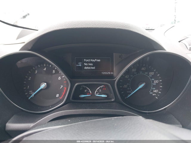 1FMCU9J93EUA30513 Ford Escape Titanium