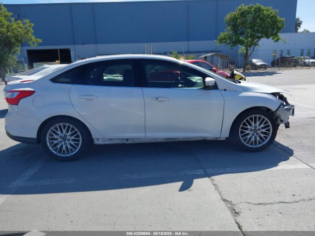 1FADP3J29EL321643 Ford Focus Titanium