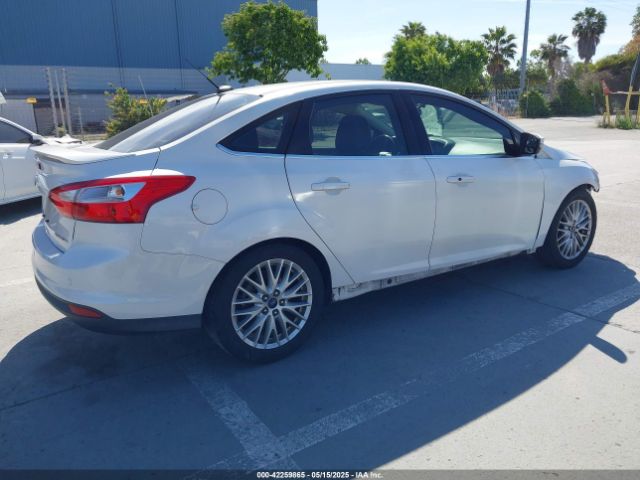 1FADP3J29EL321643 Ford Focus Titanium