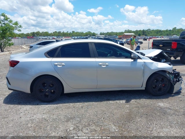 KIA Forte Lxs 2019 3KPF24AD8KE006880 Image 14
