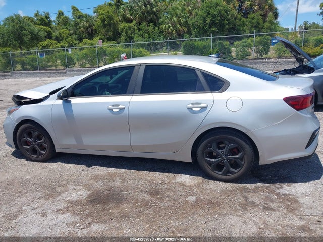 KIA Forte Lxs 2019 3KPF24AD8KE006880 Image 15