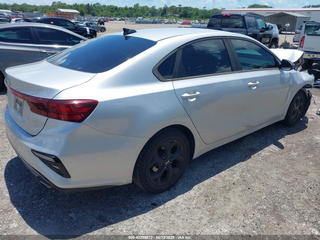 KIA Forte Lxs 2019 3KPF24AD8KE006880 Image 4