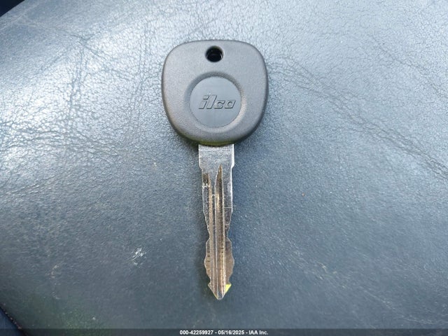 2006 CADILLAC DTS 1G6KD57YX6U130619 Photo 10