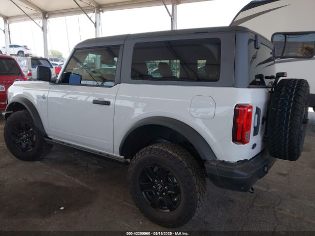 2024 FORD BRONCO 1FMDE1AP4RLB42881 Photo 2