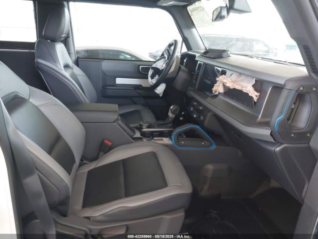 2024 FORD BRONCO 1FMDE1AP4RLB42881 Photo 4