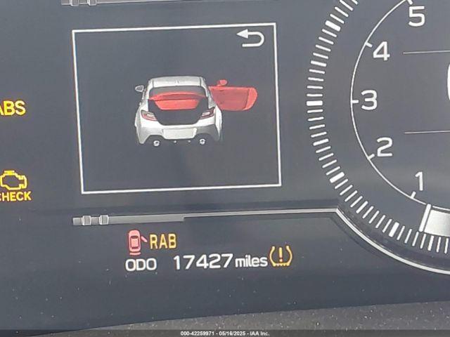 JF1ZNBC11P8758245 Toyota na