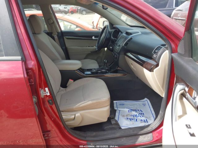 5XYKTCA64EG532227 KIA SORENTO LX