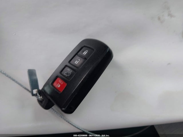 5TDKKRFHXGS175772 Toyota 2gr-fe