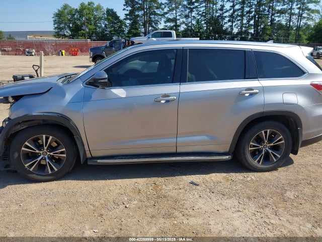 5TDKKRFHXGS175772 Toyota 2gr-fe