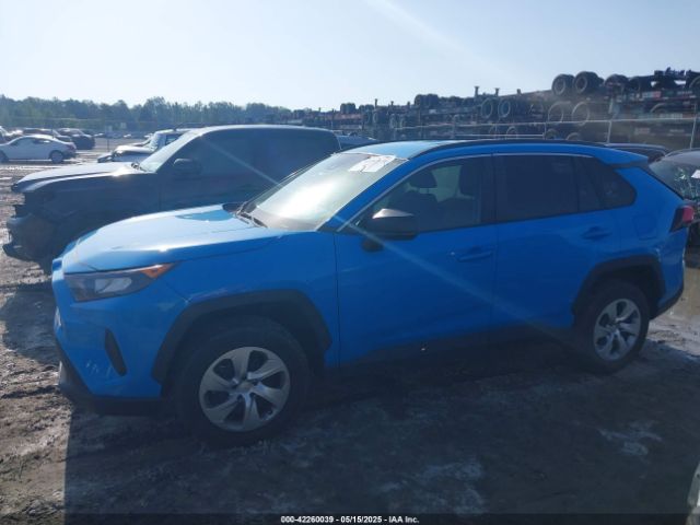 2T3H1RFV2KW010373 Toyota RAV4 LE