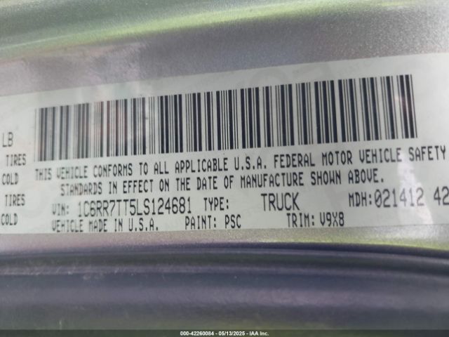 1C6RR7TT5LS124681 RAM 1500 Classic Slt  4x4 6'4 Box