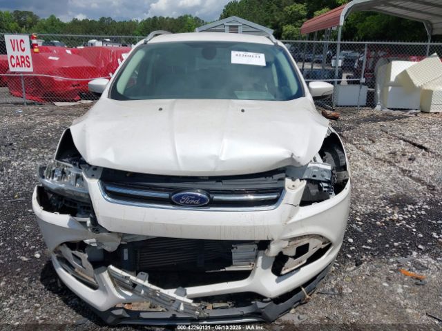 1FMCU0JX9FUA98696 Ford Escape Titanium