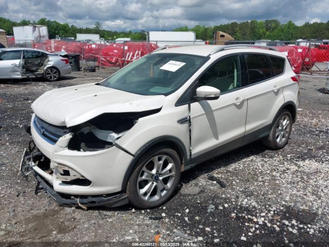 1FMCU0JX9FUA98696 Ford Escape Titanium