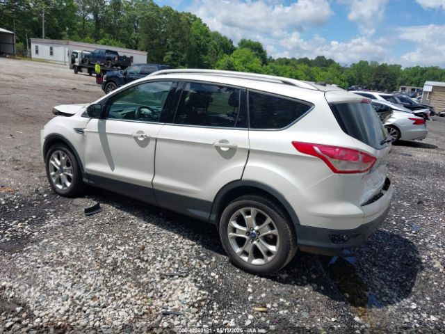1FMCU0JX9FUA98696 Ford Escape Titanium
