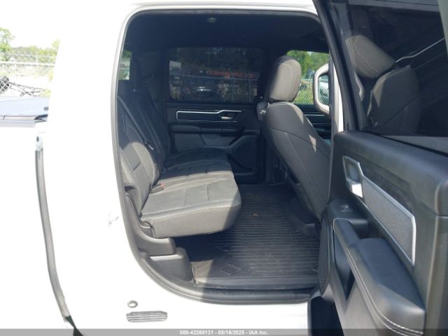 1C6SRFFT4KN649669 RAM 1500 Big Horn/lone Star  4x4 5'7 Box