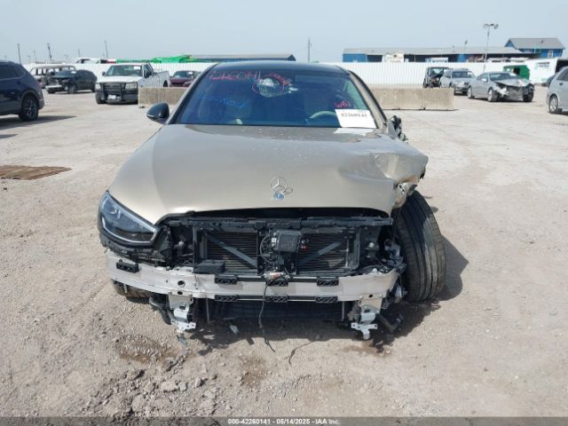 W1K6G7GB0NA083989 Mercedes-Benz m176