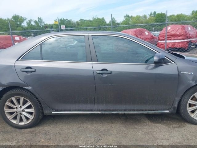 4T1BD1FK2EU106098 Toyota Camry Hybrid Xle